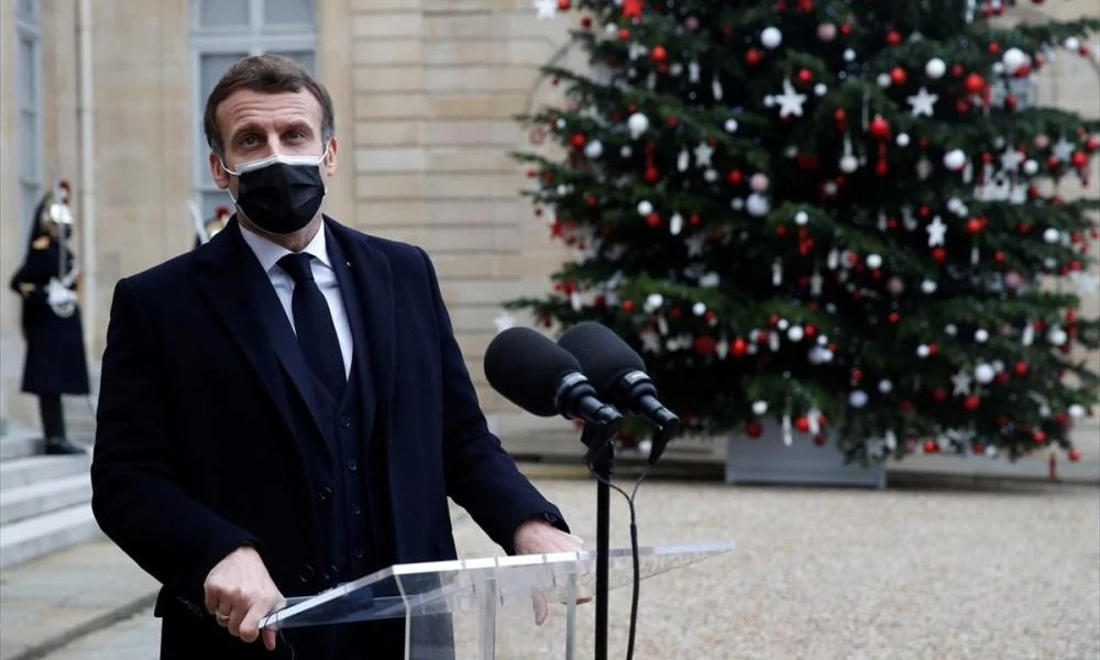 Σταθερή κρίνεται η κατάσταση της υγείας του Εμανουέλ Μακρόν